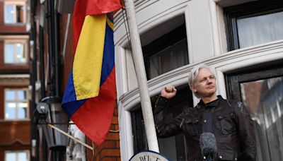 Justicia británica abre posibilidad a Julian Assange para apelar extradición a Estados Unidos
