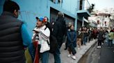 Filas desde las 5 y mucha ilusión entre los venezolanos “privilegiados” que pudieron votar en la Argentina