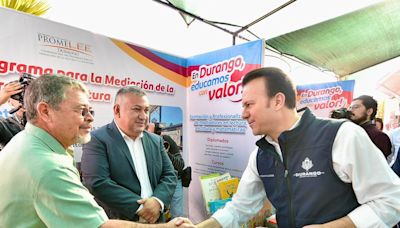 Esteban Villegas anuncia incremento para el magisterio de Durango