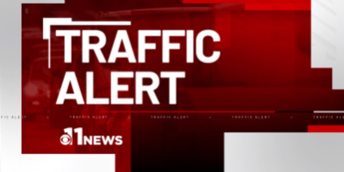 Crash closed 2 lanes on I-25 south of Castle Rock