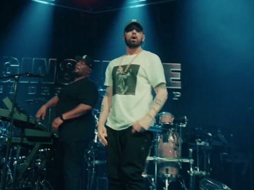 Veja Eminem cantar "Houdini" ao vivo em Londres