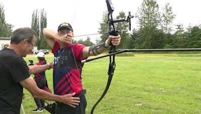 Olympic Hopeless: Jake and Mimi try archery!
