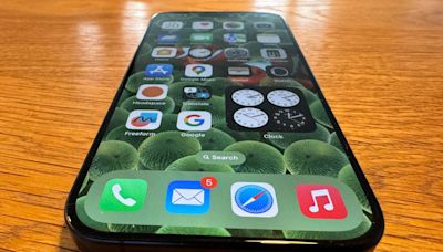 Apple iOS 17.4.1 Key iPhone Software Release: Should You Upgrade?