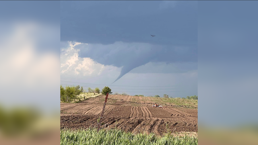 Several counties in NE Kansas under tornado, severe thunderstorm watch