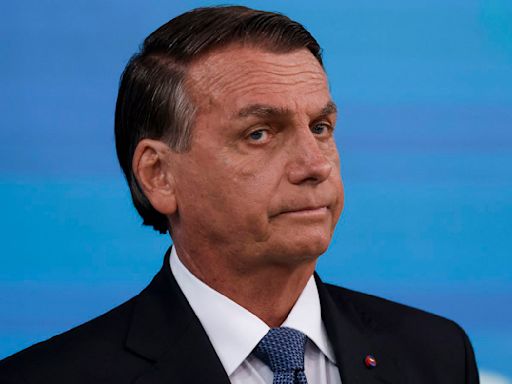 La Policía de Brasil acusa al expresidente Jair Bolsonaro por la presunta venta indebida de joyas que regaló Arabia Saudita al Gobierno del país