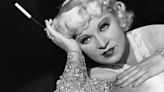 Mae West: "Un hombre en casa vale lo mismo que dos en la calle"