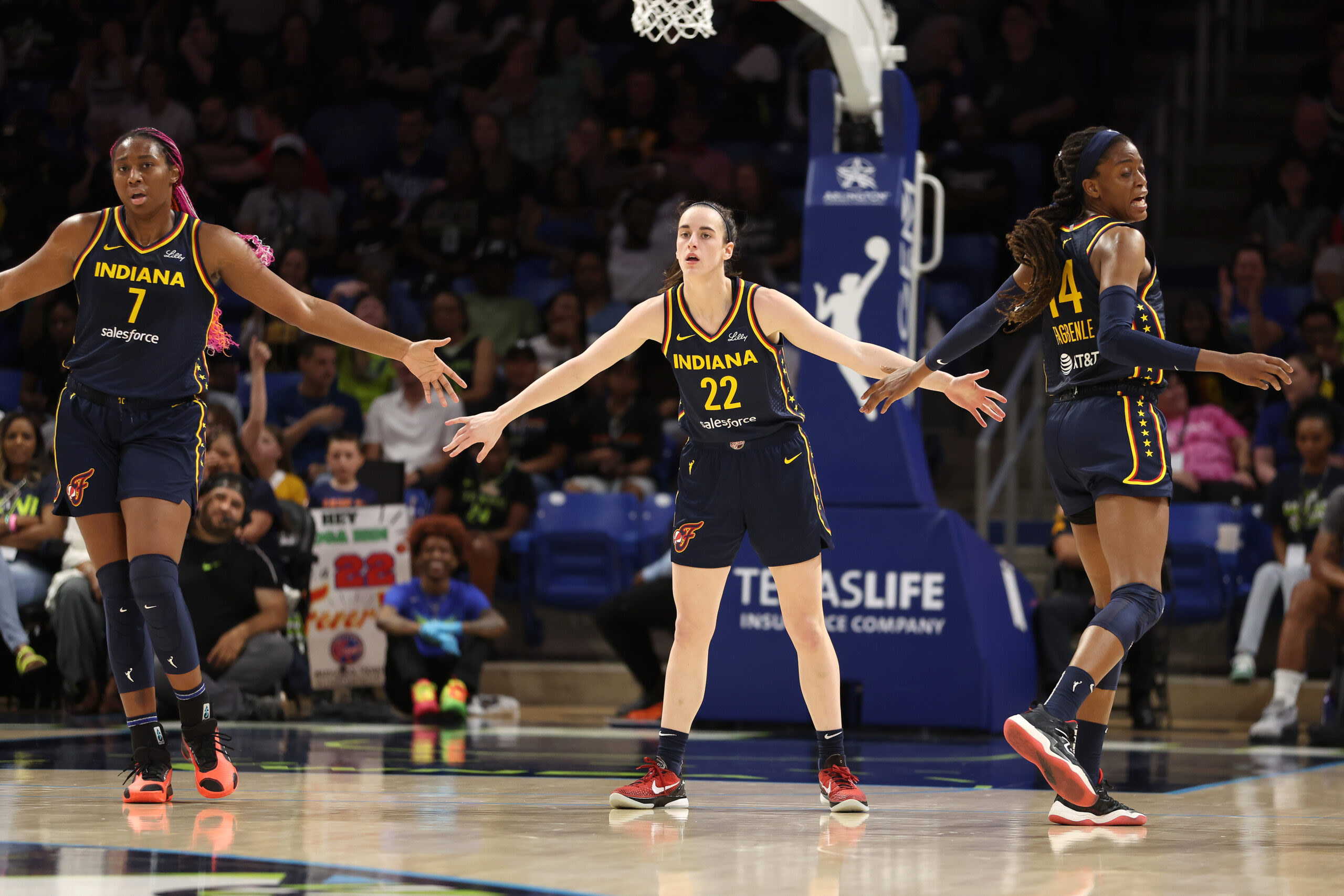 Caitlin Clark already helping Indiana Fever climb in ESPN’s WNBA Power Rankings