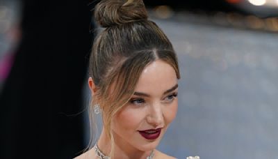 Shoppers Saw an ‘Instant Difference’ After Using Miranda Kerr’s Brand’s $20 ‘Skin Smoothing’ & Brightening Mask