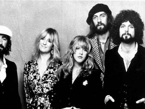 Is ‘Twister’ Responsible for Getting Fleetwood Mac Back Together?