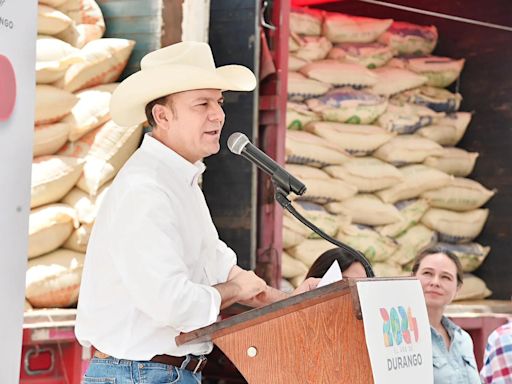 Reconocen productores de El Mezquital apoyo del gobernador al campo duranguense