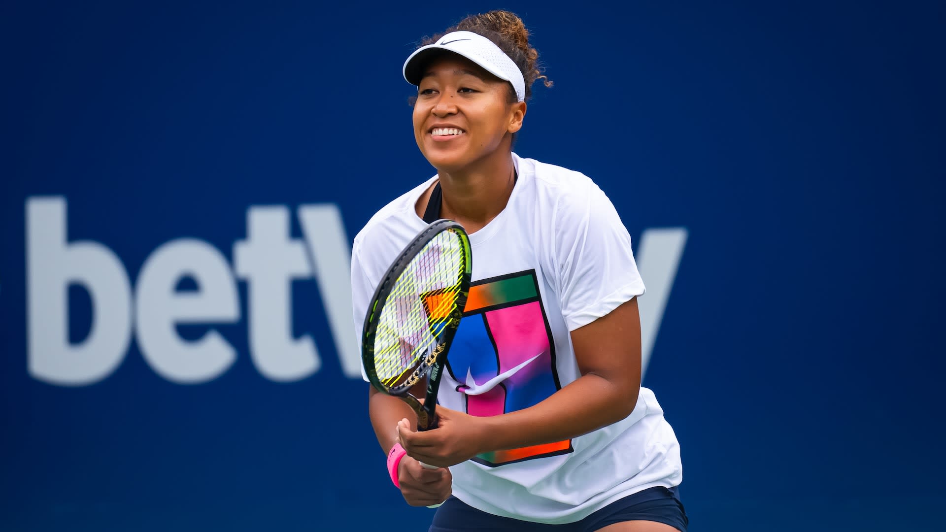 Naomi Osaka makes Sailor Moon magic to stun Ons Jabeur in Toronto, kick off US Open swing | Tennis.com