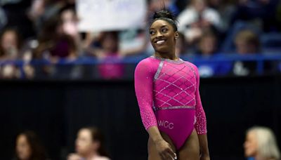 Simone Biles volvió a competir camino a los Juegos Olímpicos: repitió el espectacular salto que lleva su nombre para ganar un torneo