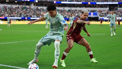 Mexico vs. Venezuela final score, result: Rondon's penalty kick gives Venezuela a win over Mexico in Copa America action | Sporting News