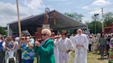 Llega la primera fiesta de "prau" de la primavera sierense: Meres celebra la Virgen de la cabeza desde este viernes