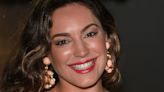 Kelly Brook just wore the most flattering striped bikini we ever saw