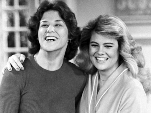 'The Facts of Life' stars Lisa Whelchel and Geri Jewell reunite