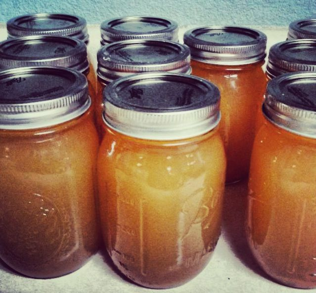 Apple Pie "Moonshine". Oh My Goodness - this looks dangerous!!!