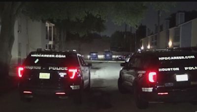 Muere un hombre tras recibir al menos 14 disparos frente a unos apartamentos al oeste de Houston