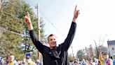 ‘This is the best city’: Rob Gronkowski, grand marshal of Boston Marathon, hypes up the crowd - The Boston Globe