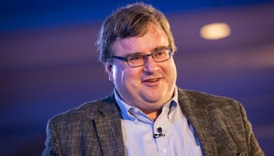 Death Of 9-to-5: LinkedIn Co-Founder Reid Hoffman Foresees Revolutionary Change By 2034