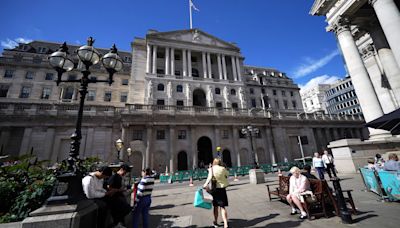 House sales delayed by global payments issue, says Bank of England