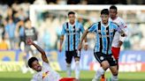 Derrota do Grêmio longe de casa marca retomada do Campeonato Brasileiro