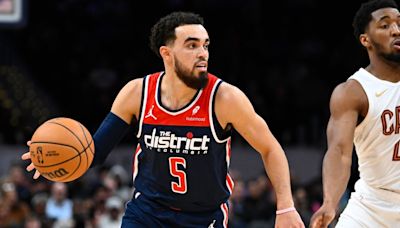 Suns fill PG void, add Tyus Jones on 1-year deal