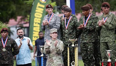 Fuerzas especiales de América se unen para hacer frente a los "enemigos" de la democracia