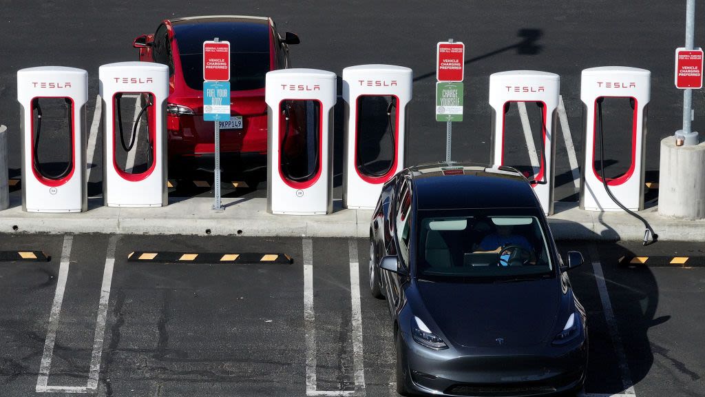 Are Californians Falling out of Love with Tesla?