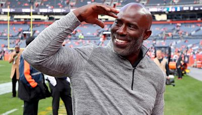 Georgia Bulldogs Great Terrell Davis Reacts To The Team’s First Loss And Gives His Financial Advice In The NIL Era