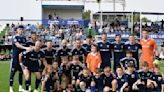 El Guillermo Amor se viste de gala para recibir a un C.F. Benidorm campeón