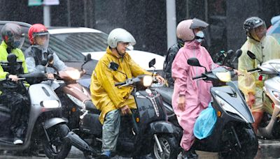 全台仍有短強降雨「晚上好轉」 週二午後再變天