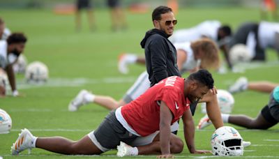 These are the Top 5 Miami Dolphins training camp storylines