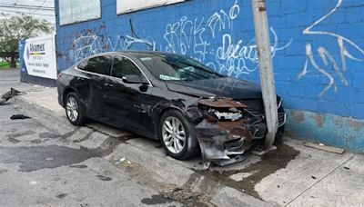 Atropellan a hombre en avenida Bernardo Reyes en Monterrey; conductor perdió el control