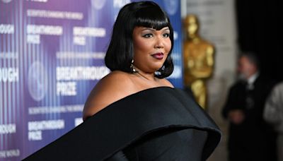 Lizzo Shares Red Hot Weight Loss Pics and The Internet Is Loving It