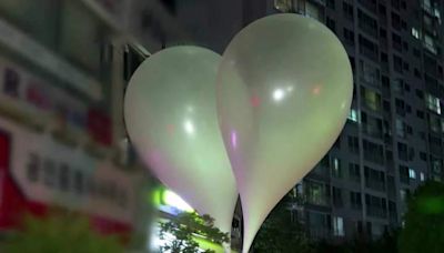 Sul-coreanos lançam balões com folhetos, músicas K-pop e doramas à Coreia do Norte