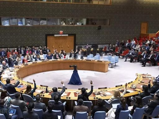 UN Security Council demands Iran-backed Yemen rebels halt their attacks on ships in Mideast waters