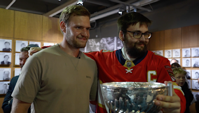 Aleksander Barkov brings Stanley Cup home, turns Tampere into 'Barkov City'