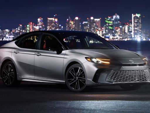 All-New 2025 Toyota Camry Comes As Hybrid-Only & A Lower Price!