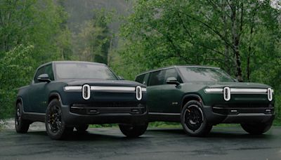 Rivian Added a 1,025 HP Quad-Motor Powertrain to the 2025 R1S and R1T