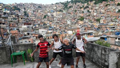 El passinho creado por jóvenes en las favelas de Río es declarado patrimonio cultural