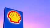 ¿Qué está pasando con las acciones de Shell (SHEL) antes de la apertura del martes?