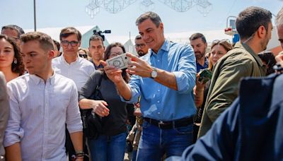 Sánchez visita por sorpresa la Feria de Abril de Barcelona