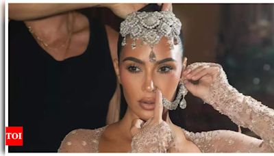 Designer Tarun Tahiliani applauds Kim Kardashian for empowering Indian women to celebrate their 'curves' | - Times of India