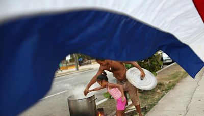 Cuenta regresiva en Cuba: preocupación por fecha de cierre a la importación libre de alimentos y medicamentos