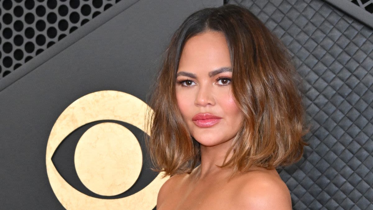 Chrissy Teigen Says She Lives Her “Whole Life So Scared” in Emotional Instagram Post