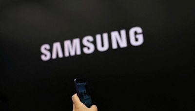 Samsung flags better-than-expected profit rise as AI boom lifts chip prices