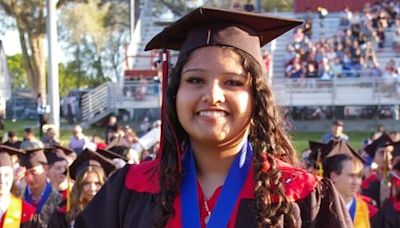 American Falls School District awards first-ever Seals of Biliteracy to 2024 graduates