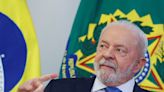 Lula mostra desconfiança com Forças Armadas e diz que militares não são "poder moderador"