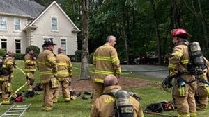 Alpharetta homeowner expresses gratitude after firefighters save his house from burning down